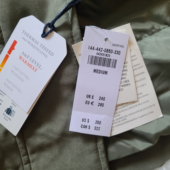 Abercrombie and Fitch winter jacket - Picture 5 of 7